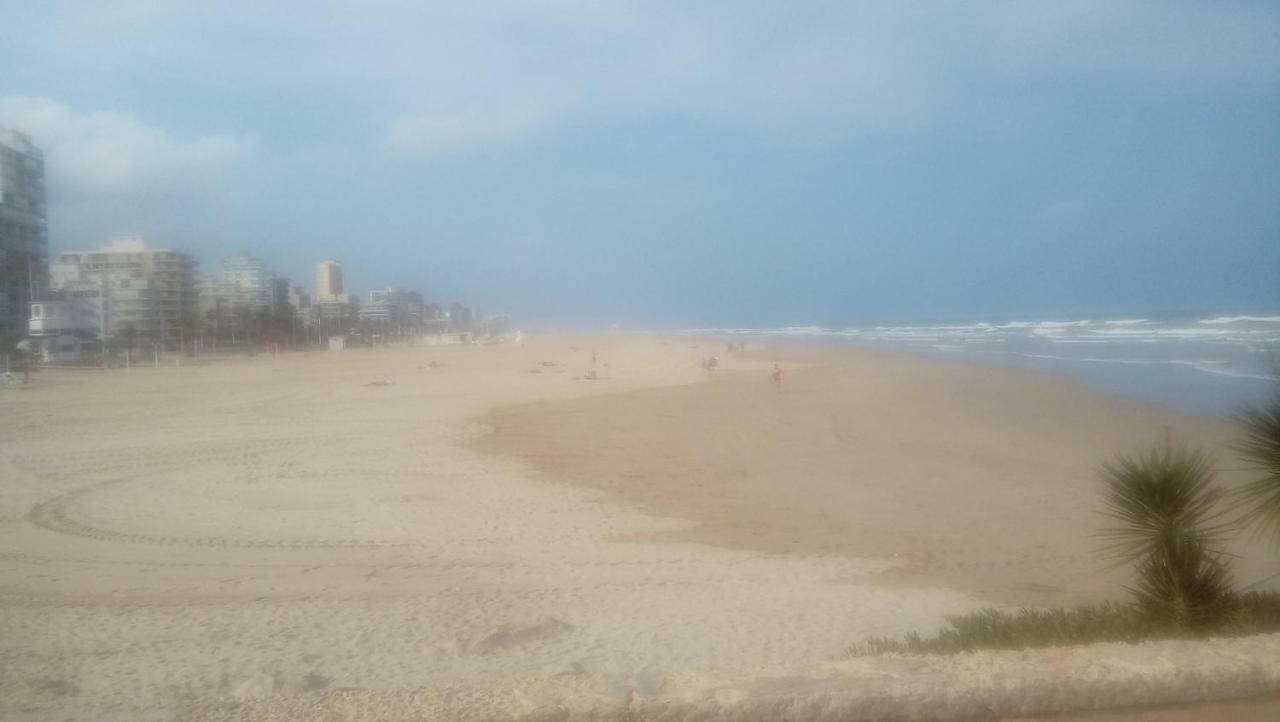 Apto Mar Del Este Alquiler Semanal Solo Familias Playa de Gandia Kültér fotó